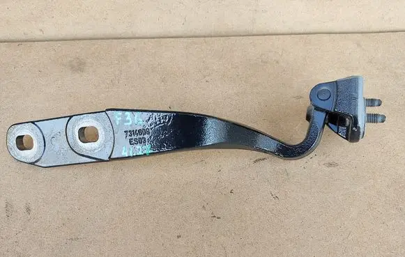 BMW 4 F36 Gran coupe Tailgate/trunk/boot hinge 7314608 ES03