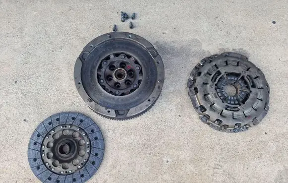 BMW 5 F10 F11 Clutch set kit 7512083 7559529 7559542