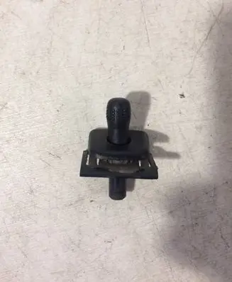 Volkswagen PASSAT B4 Front door interior handle trim 3A0867109A