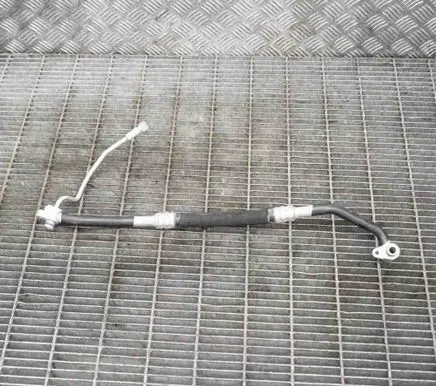 Air conditioning (A/C) pipe/hose