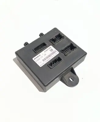 Renault Trafic III (X82) Comfort/convenience module 231A03142R 2748623847 50EC23F05