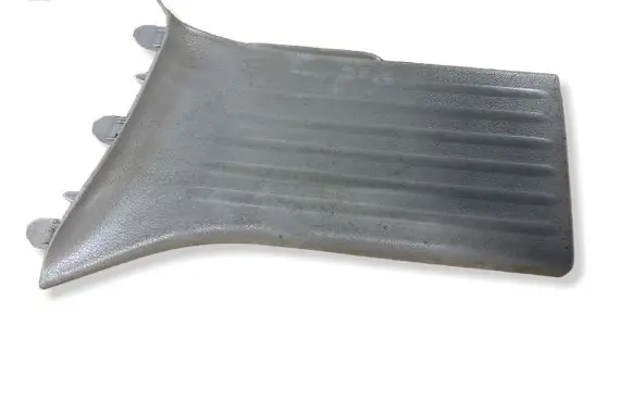 Chrysler Pacifica Rear sill trim cover 5SP27PD2AF 2683900 JR131228