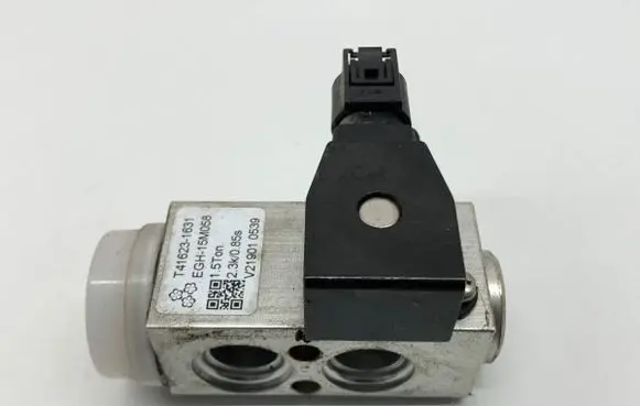 KIA EV6 Other exterior part T416231631
