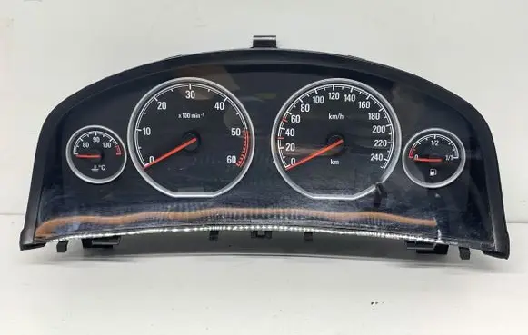 Speedometer (instrument cluster)