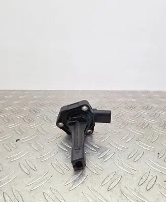 Audi A6 S6 C6 4F Oil level sensor 03C907660H 6PR00962901