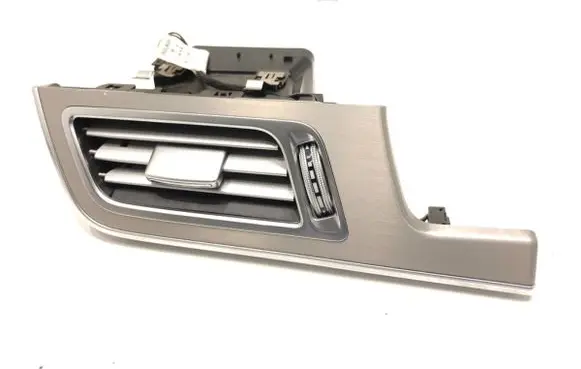 Mercedes-Benz E W212 Rear air vent grill 