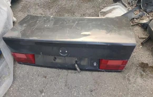 BMW 5 E34 Tailgate/trunk/boot lid