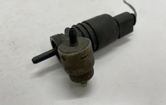 Skoda Octavia Mk3 (5E) Windscreen/windshield washer pump 1T0955651A