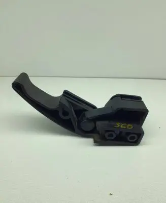 Audi A3 S3 8P Engine bonnet (hood) release handle 1H1823533