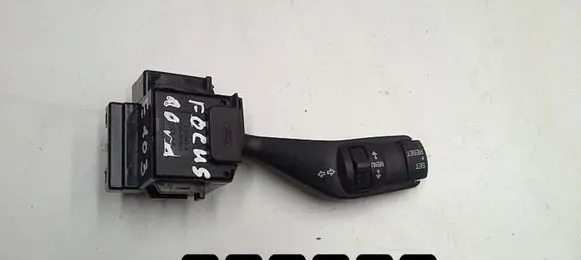 Ford Focus Other switches/knobs/shifts 17D9440-4