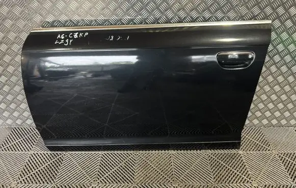 Audi A6 S6 C6 4F Front door