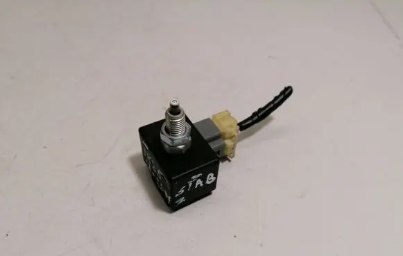 Hyundai ix35 Brake pedal sensor switch