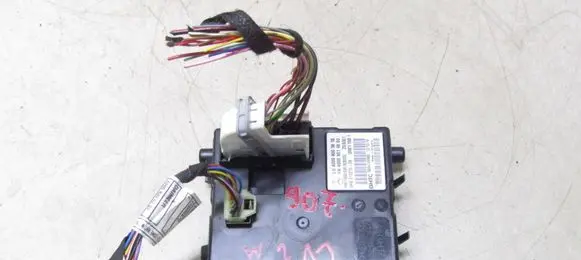 Mercedes-Benz E W213 Air conditioning/heating control unit A0009003810