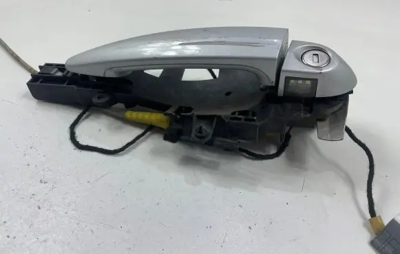 BMW 1 E81 E87 Front interior roof grab handle