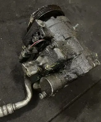 Audi A4 S4 B6 8E 8H Air conditioning (A/C) compressor (pump)
