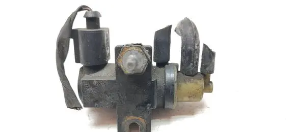 Volkswagen Crafter Turbo solenoid valve 1K0906627A 06T220 70086800