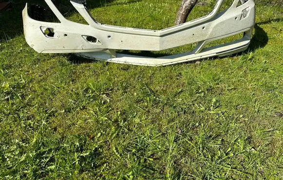Mercedes-Benz E C207 W207 Front bumper