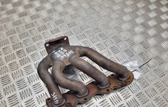 Volkswagen Golf V Exhaust manifold