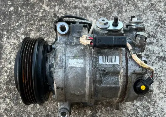 Mercedes-Benz GLA W156 Air conditioning (A/C) compressor (pump) 4472501670 A0008303502