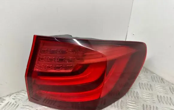 BMW 5 F10 F11 Rear/tail lights 108V ST007W