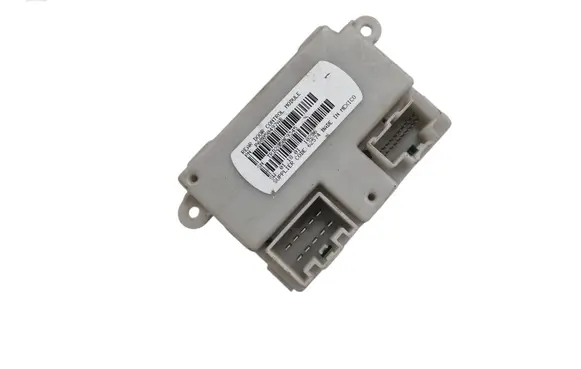 Chrysler Town & Country V Door control unit/module P68050497AB GRS9295