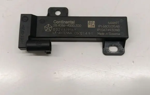 Alfa Romeo Stelvio Interior comfort aerial antenna 05021491 68051315AB