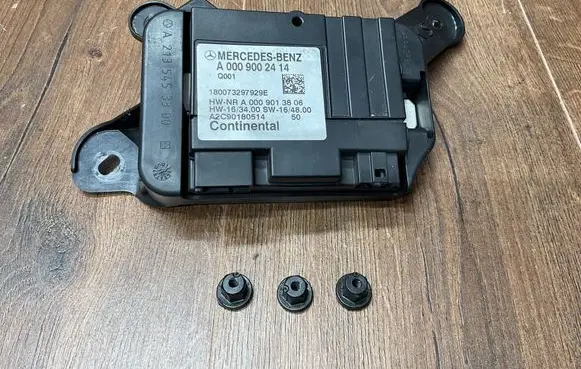 Mercedes-Benz E W213 Fuel injection pump control unit/module A0009002414 A2135453300