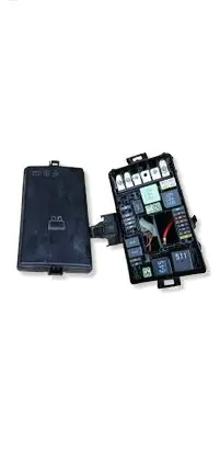Volkswagen Golf VII Fuse module 5Q0907361 63513541 6351354031