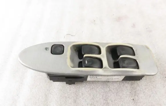 Mitsubishi Space Star Electric window control switch MR915962