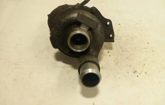 Ford Mondeo MK IV Turbo 4M5Q6K682AG 7421107S 0DD561