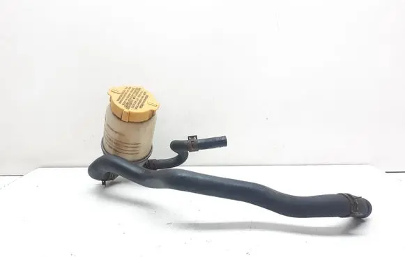 Subaru Forester SG Power steering fluid tank/reservoir 