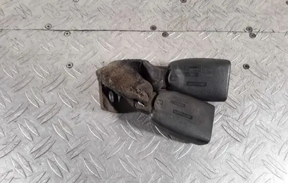 Chrysler Sebring (ST-22 - JR) Middle seatbelt buckle (rear) WM721DVAA 0WN72 33012M