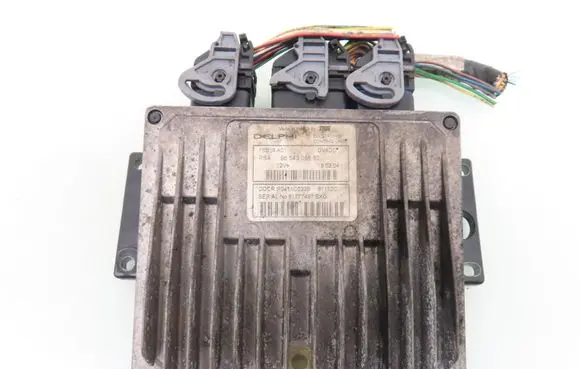 Citroen C3 Engine control unit/module R0411C023B 9654305580