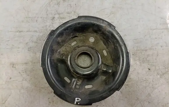 Mitsubishi Grandis Coil spring mount 