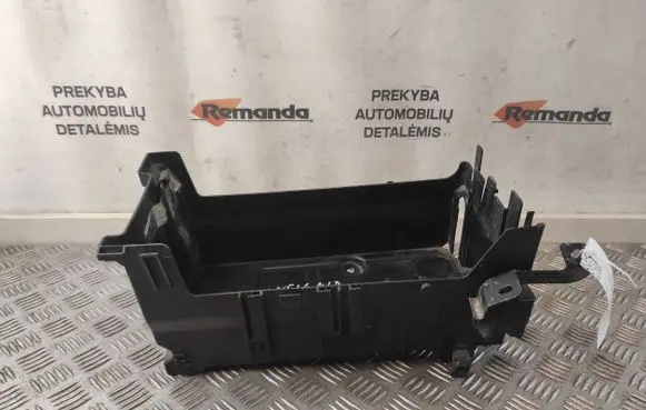 Opel Insignia A Battery tray 13255614