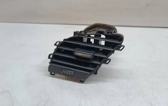Audi A5 8T 8F Dashboard side air vent grill/cover trim 8T1820901A