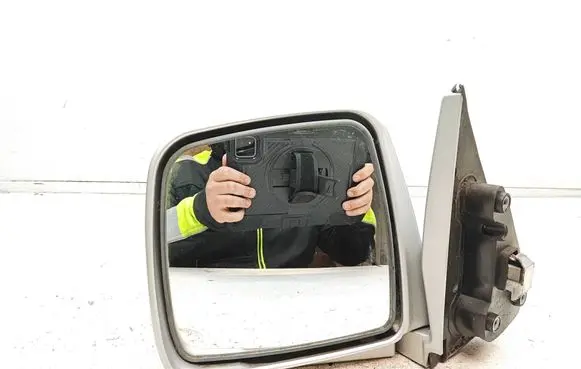 Suzuki Jimny Front door electric wing mirror LSTLSZKJIMN