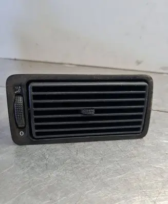 Volkswagen Golf IV Dash center air vent grill 1J1819730