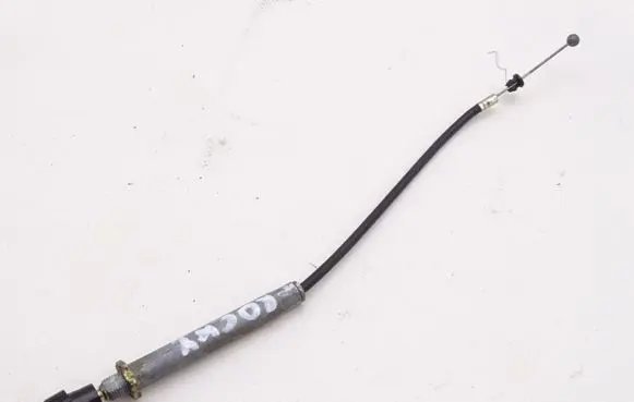 Daihatsu Rocky Throttle cable 