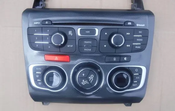 Citroen DS4 Climate control unit
