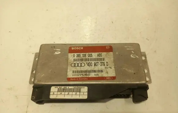 Audi A6 S6 C4 4A Engine control unit/module 4D0907379D 0265108005 DT0525962840