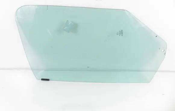 Fiat Ducato Front door window glass four-door