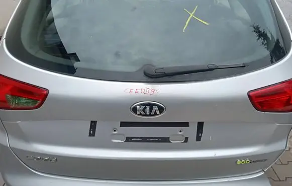 KIA Ceed Tailgate/trunk/boot lid
