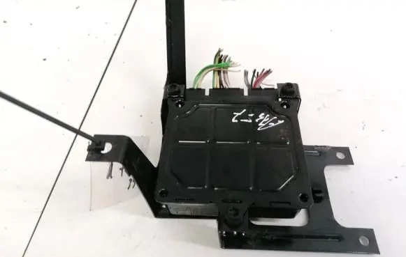 Land Rover Freelander ABS control unit/module 4460440700 E1021152