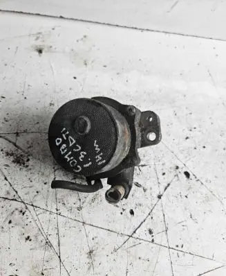 Opel Combo D Vacuum pump