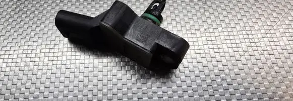 Audi A3 S3 8V Air pressure sensor 038906051N