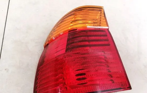 BMW 5 E39 Rear/tail lights 6900213