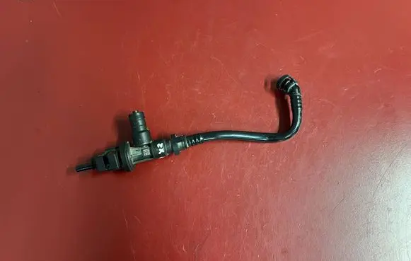 BMW X2 F39 Vacuum line/pipe/hose 7626118 13907626118