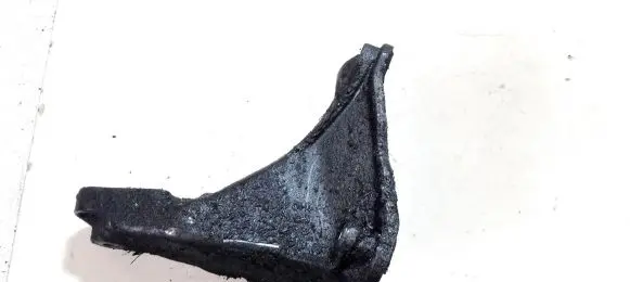 Volkswagen Golf III Engine mounting bracket 1H0199354A
