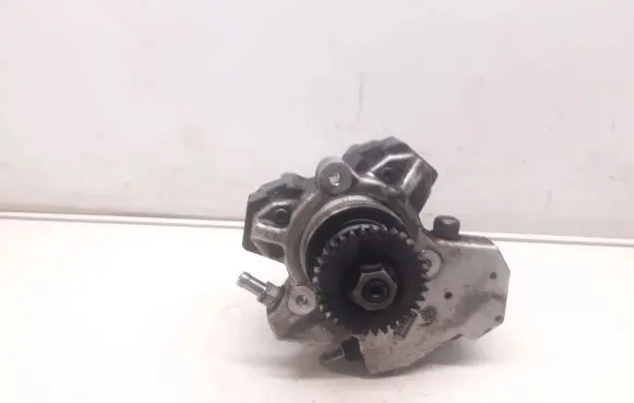 Chrysler 300 - 300C Fuel injection high pressure pump A6420700501 1050020679 4410109770